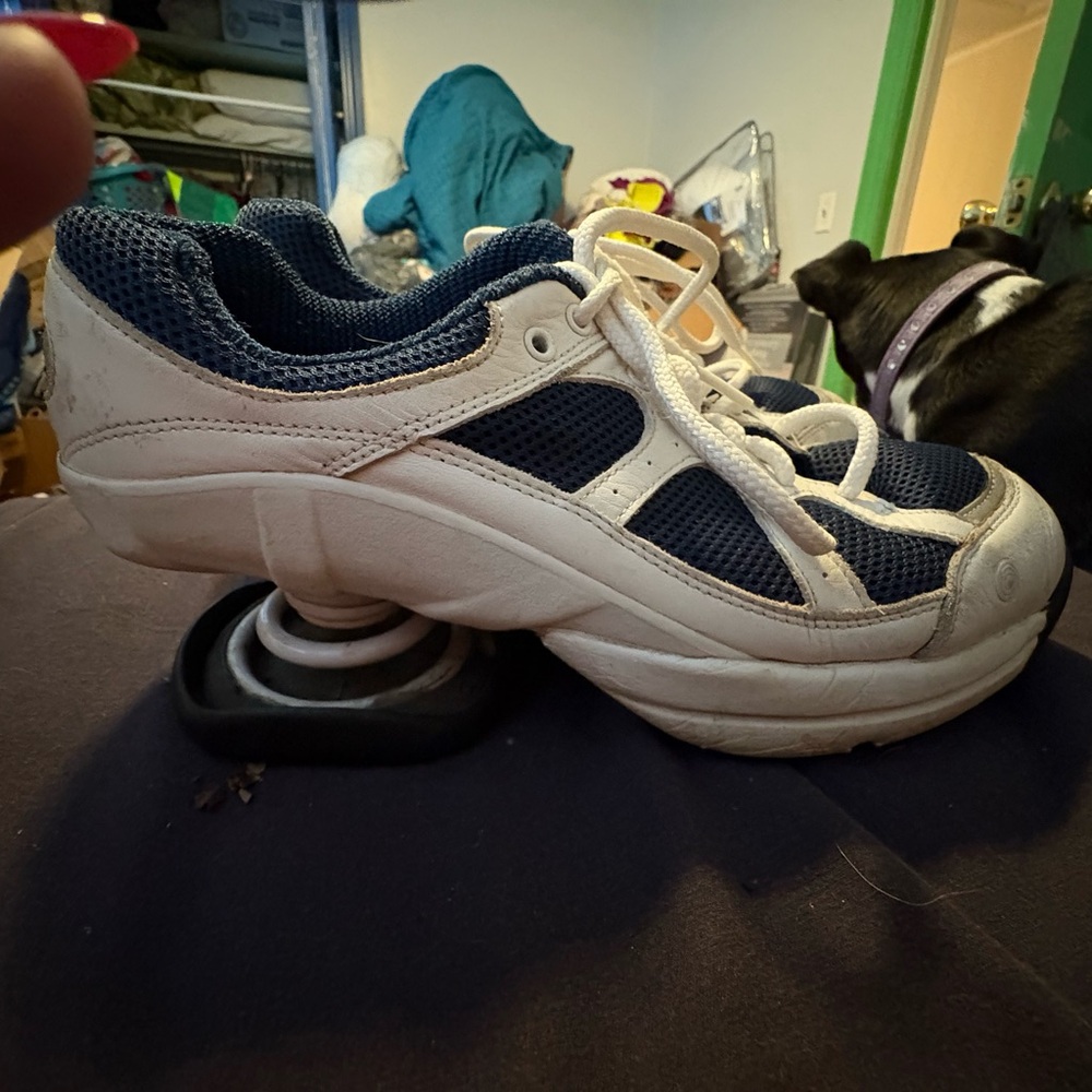 Z-Coil Blue and White Sneakers with Cushioned Midsole springy!
